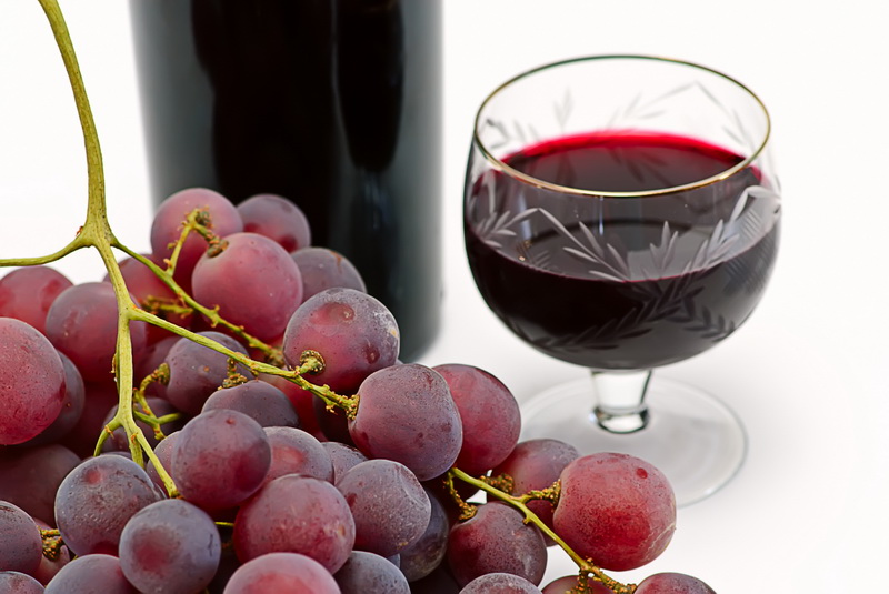 Секреты приготовления вина из винограда «Изабелла» в домашних условиях