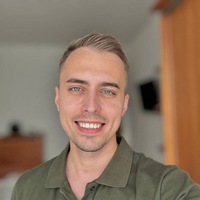 Влад Морозов